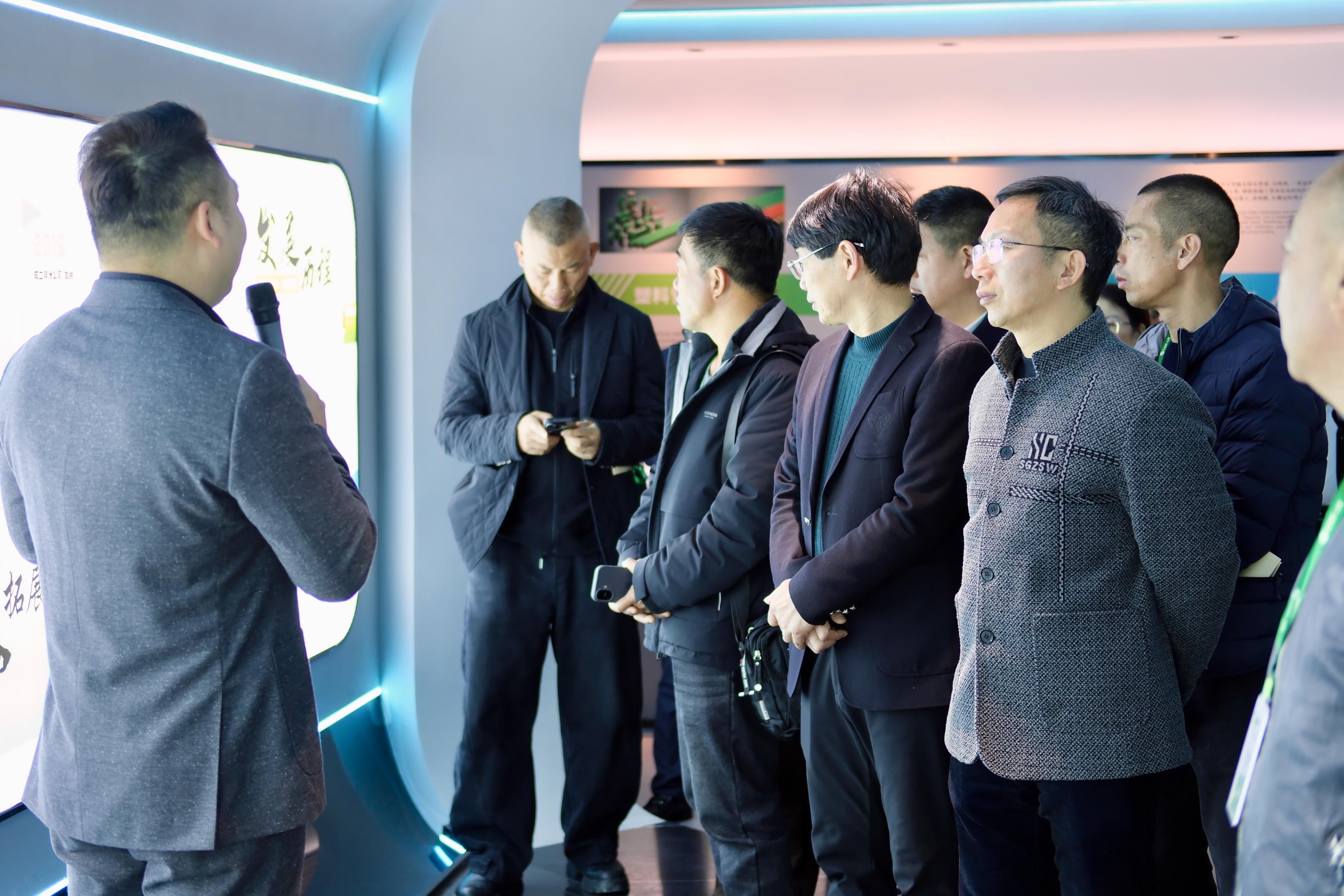 卓信塑业2.png 卓信塑业2.png